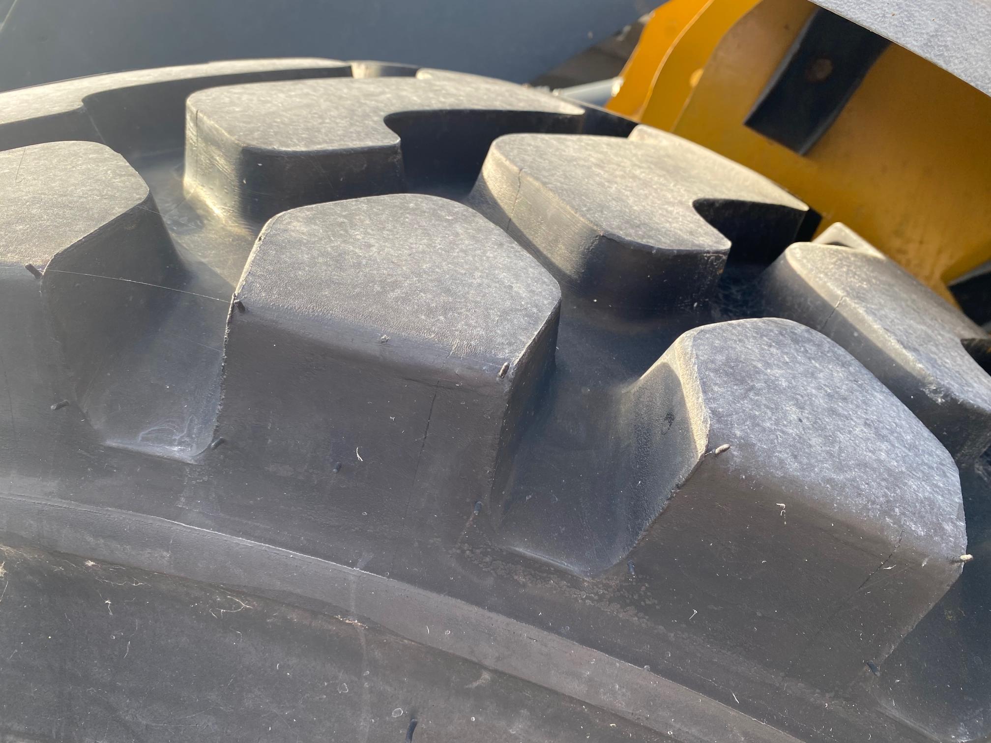 2004 DEERE 544J - Image 33